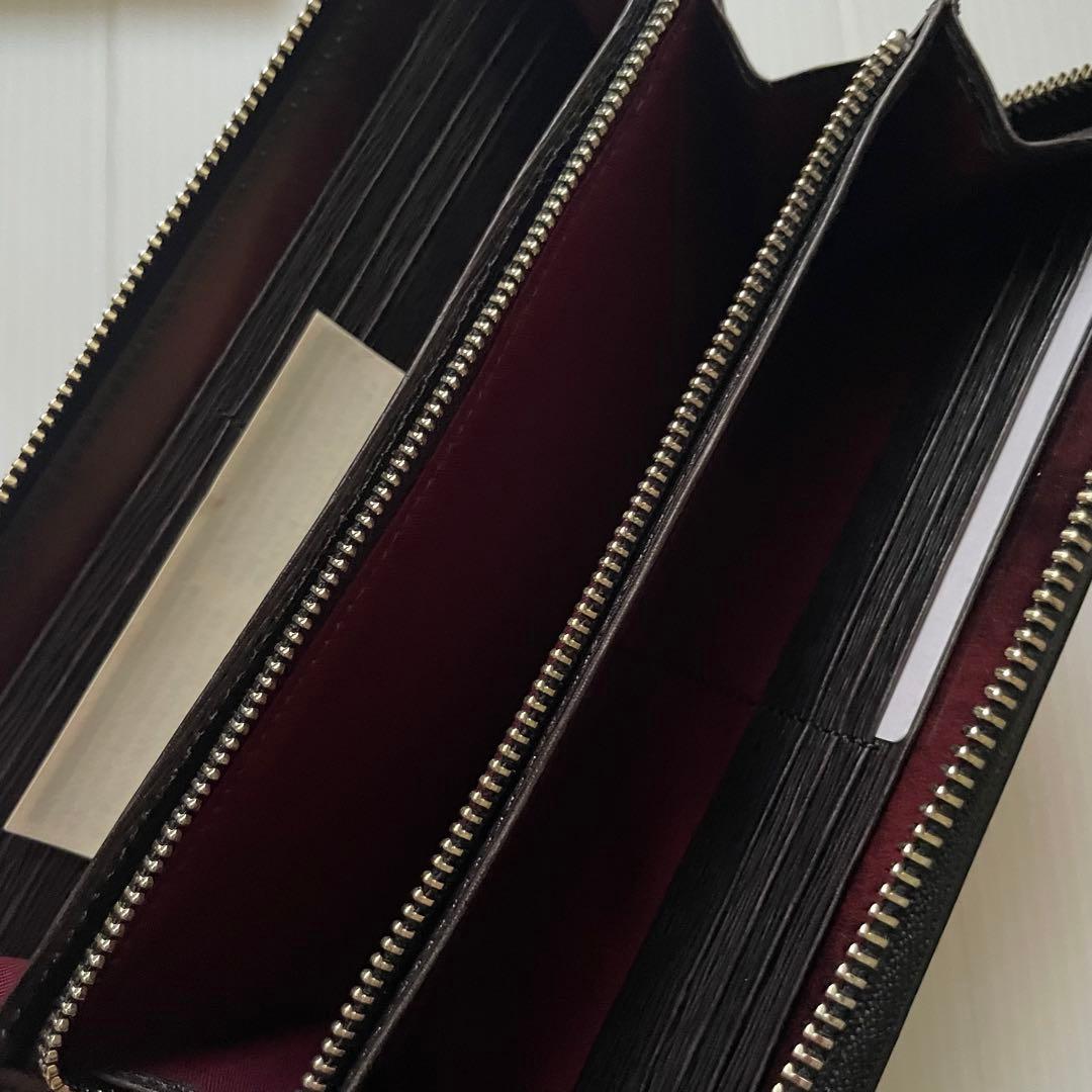 VivienneWestwood ヴィヴィアンウエストウッド ファスナー 長財布