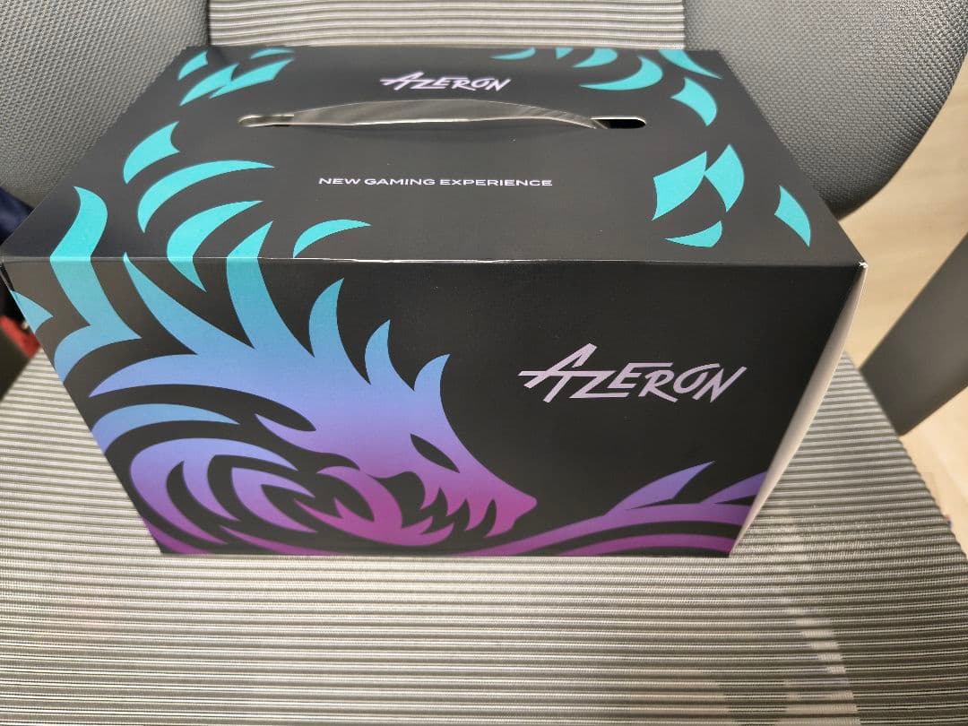 Azeron Cyborg II スタンド付