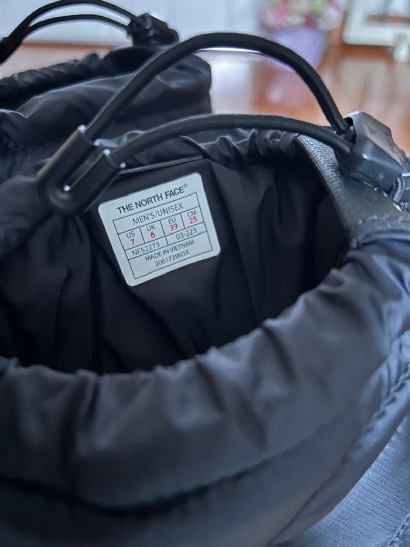 THE NORTH FACE ⭐︎ヌプシ ウォータープルーフ VII