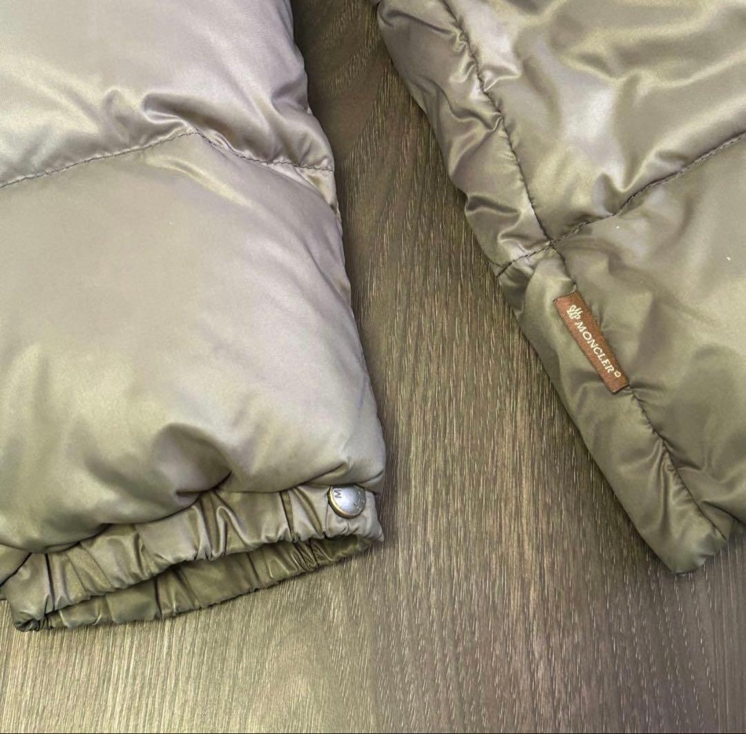 モンクレール メス ダウンジャケット フードファー付 00 グレージュ 希少
