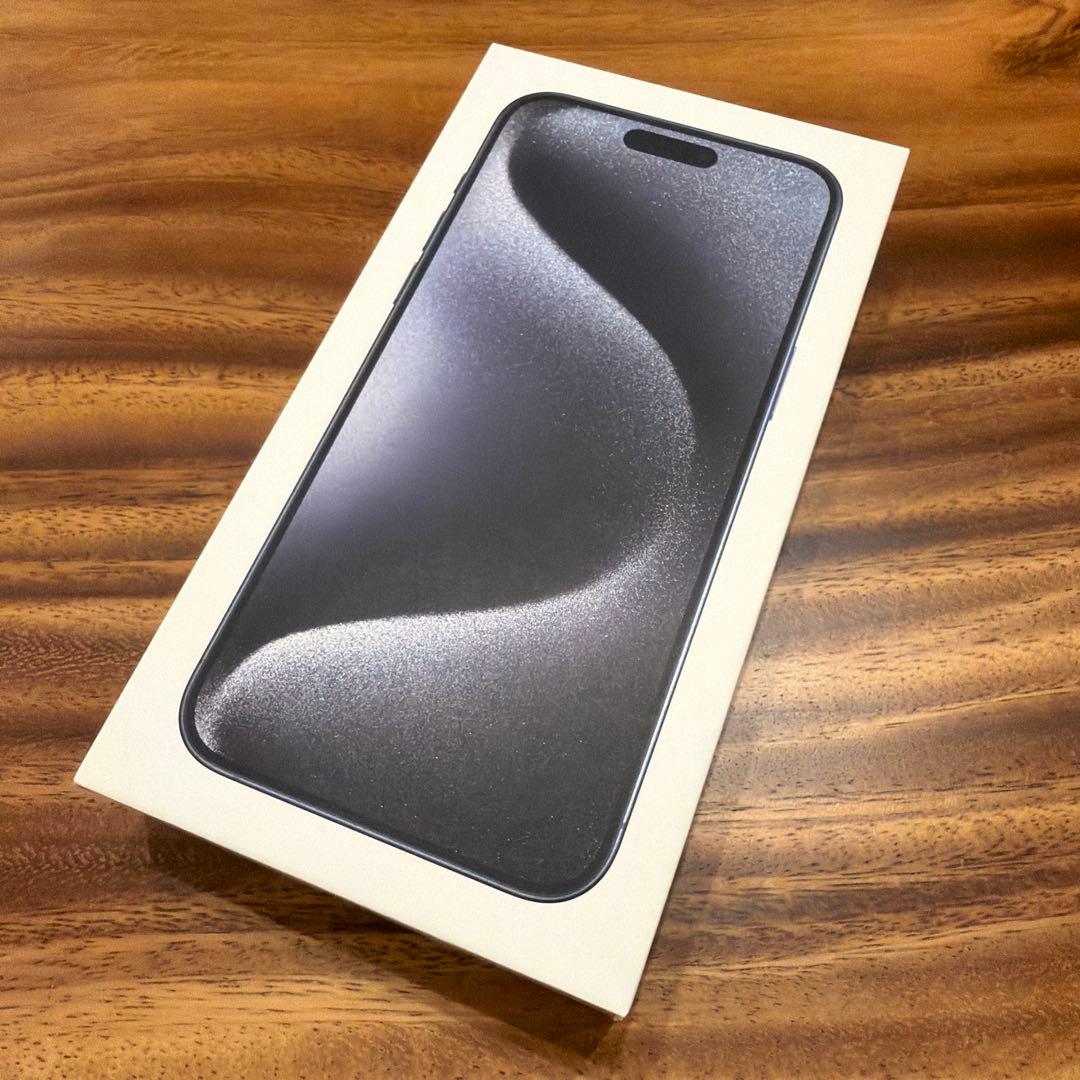 【美品】iPhone 15 Pro Max 256GB ブルー 90%