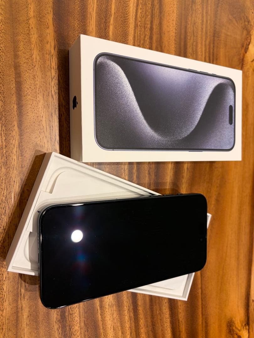 【美品】iPhone 15 Pro Max 256GB ブルー 90%