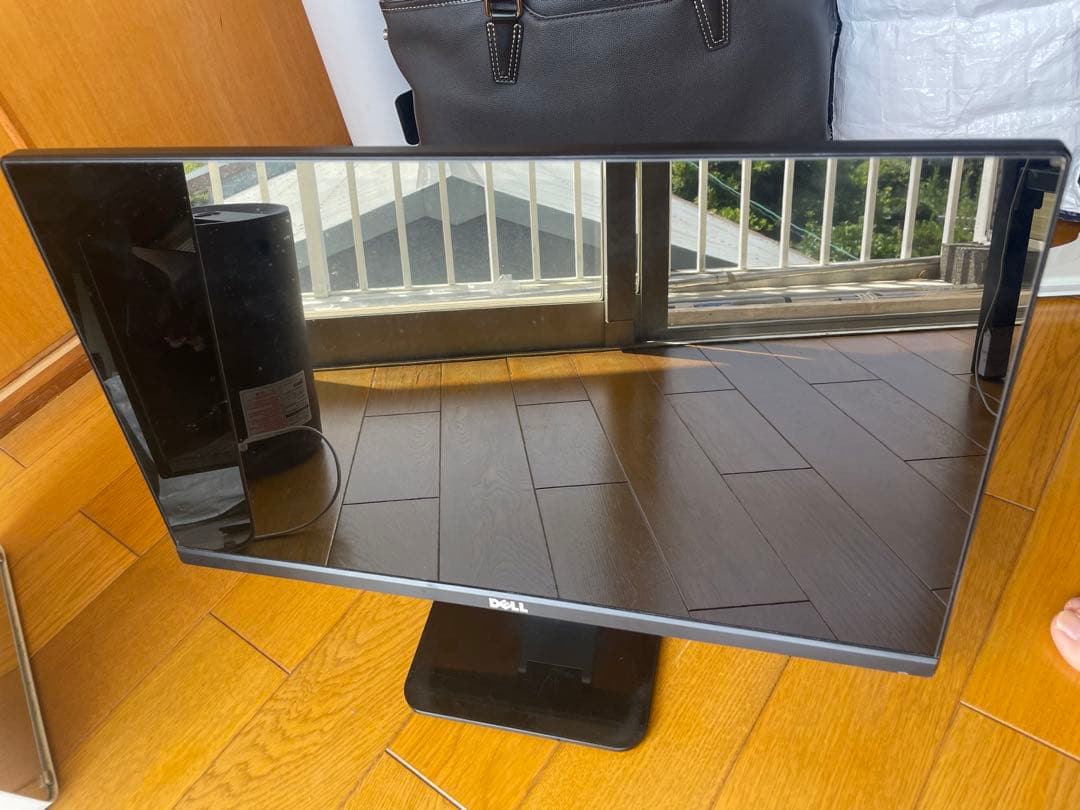 ディスプレイ・モニター本体 DELL S2240LC