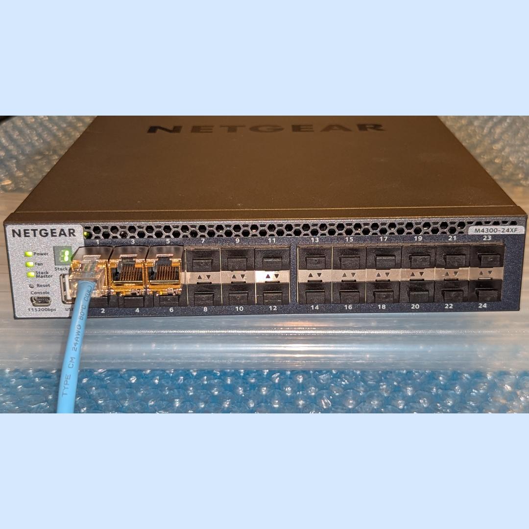 M4300-24XF(XSM4324FS) 24xSFP+ 10G L3スイッチ