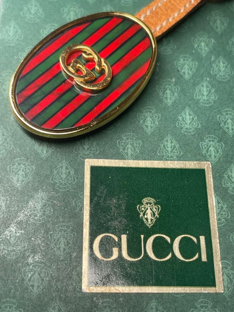 【新品未使用】GUCCI キーホルダー ゴールド金具 レトロ シェリーライン