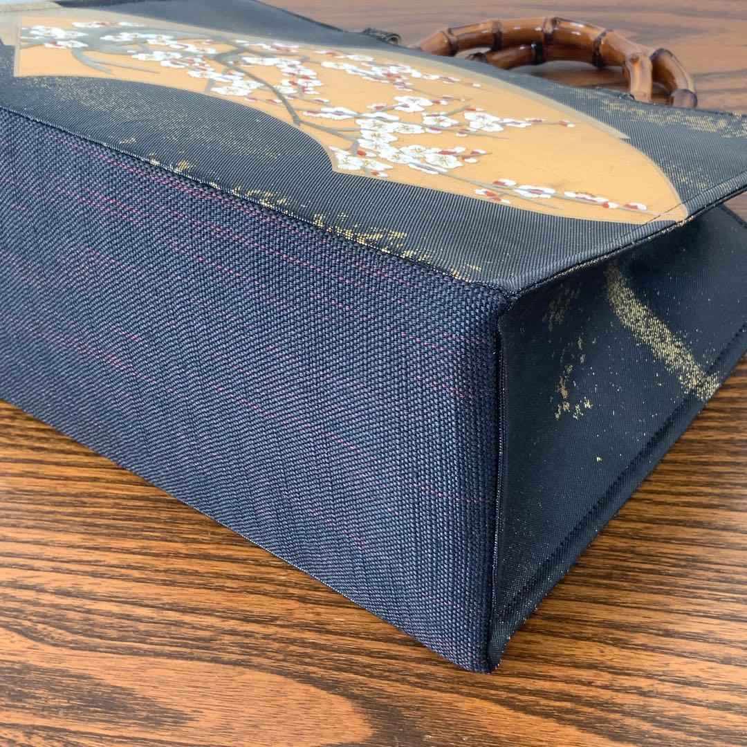 きらめく扇面に刺繍の白梅　袋帯　リメイク　バンブーハンドルバッグ　浅型マチ広め