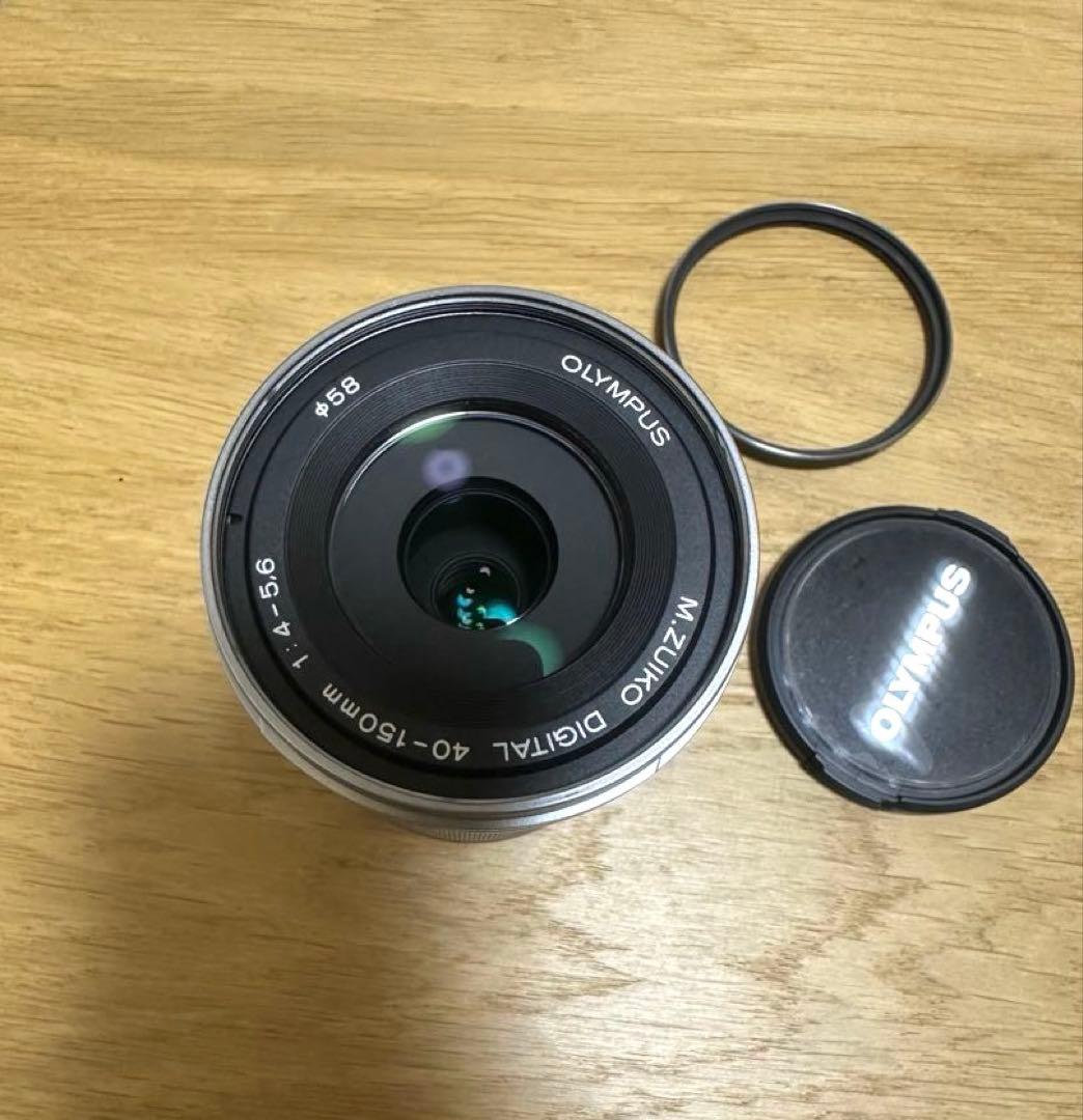 美品　OLYMPUS 望遠ズームレンズ 40-150mm F4.0-5.6 R