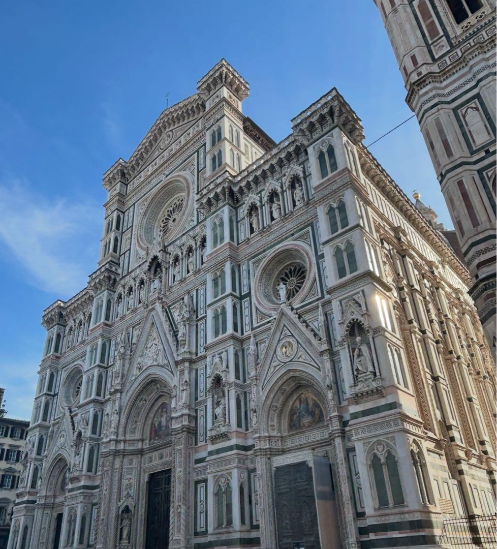 あです★新品★キーケース★黒　ショッパー＆PRADA箱付き　未使用