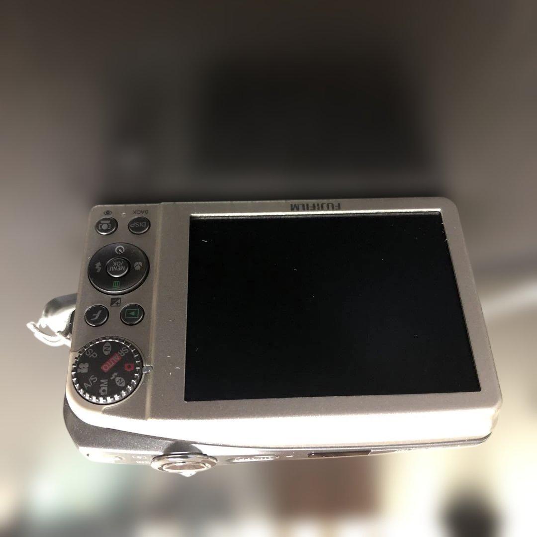 Fujifilm FinePix f60fdデジタルカメラ シルバー