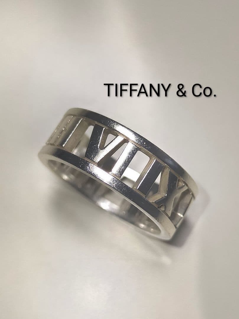 TIFFANY & Co. オープンアトラス