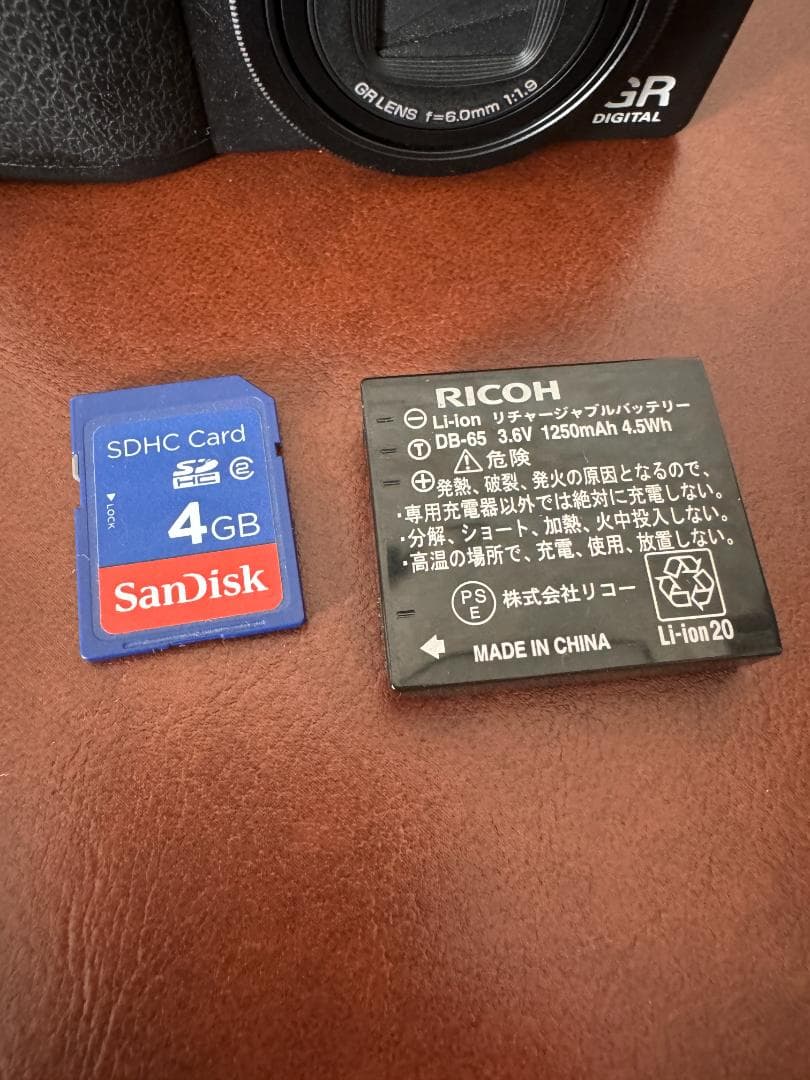 o*o様 RICOH GR DIGITAL III 3 専用ケース付 DIY G