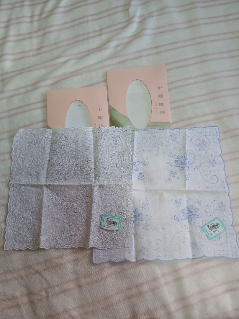 新品・未使用！スワトウハンカチ2枚