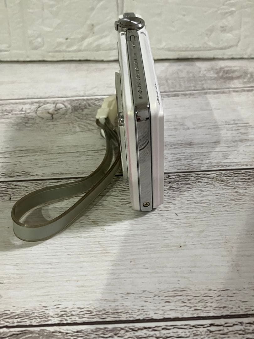 CASIO EXILIM ホワイト コンパクトデジタルカメラ