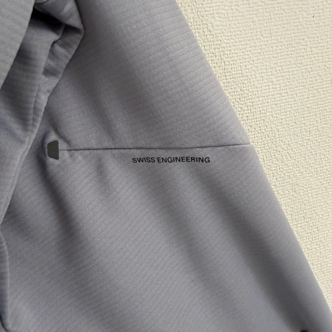 On Climate Zip Hoodie パーカー　陸上　ライトグレー　極美品