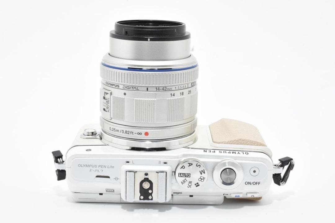 【箱付き】 OLYMPUS オリンパス Pen E-PL7 ミラーレス一眼カメラ