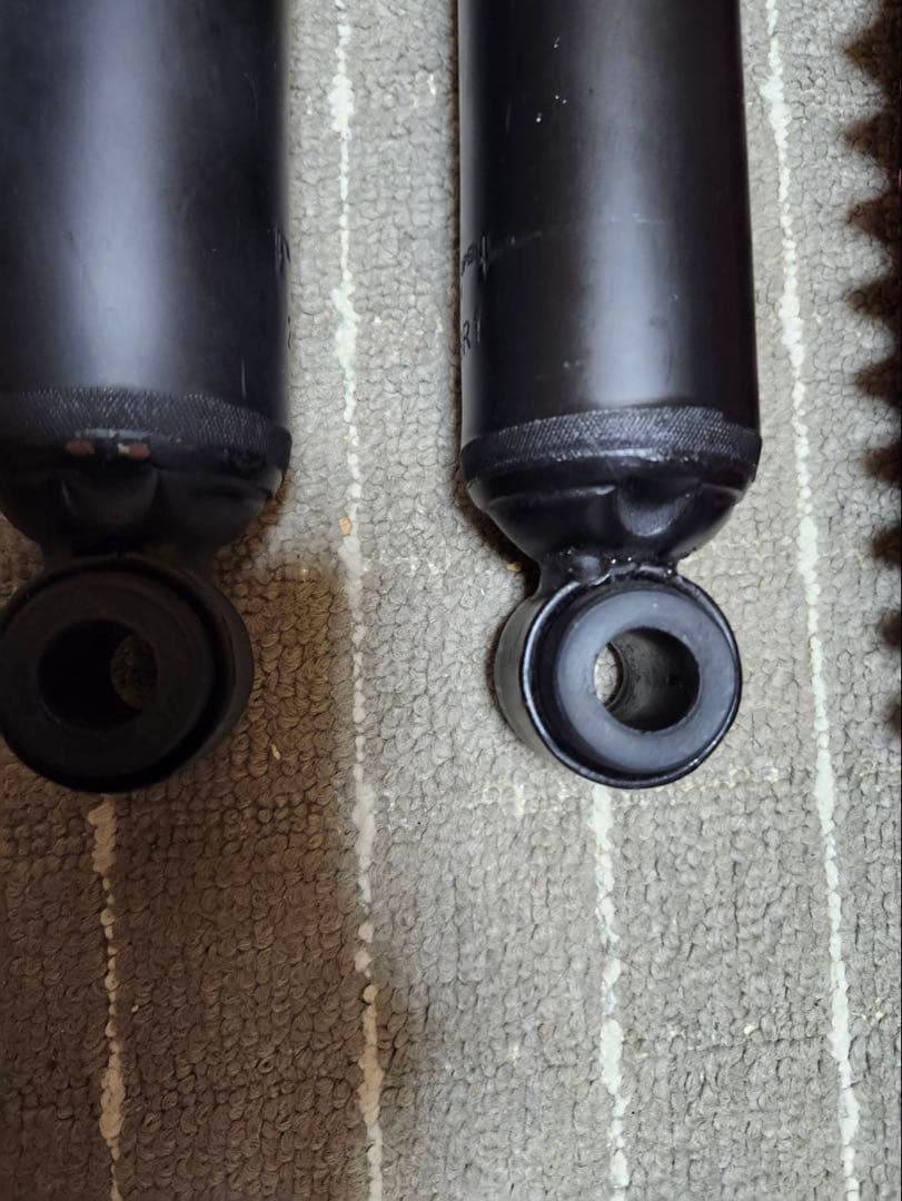 ジムニーJA11で使用していた、プロコンプロングショック9000X