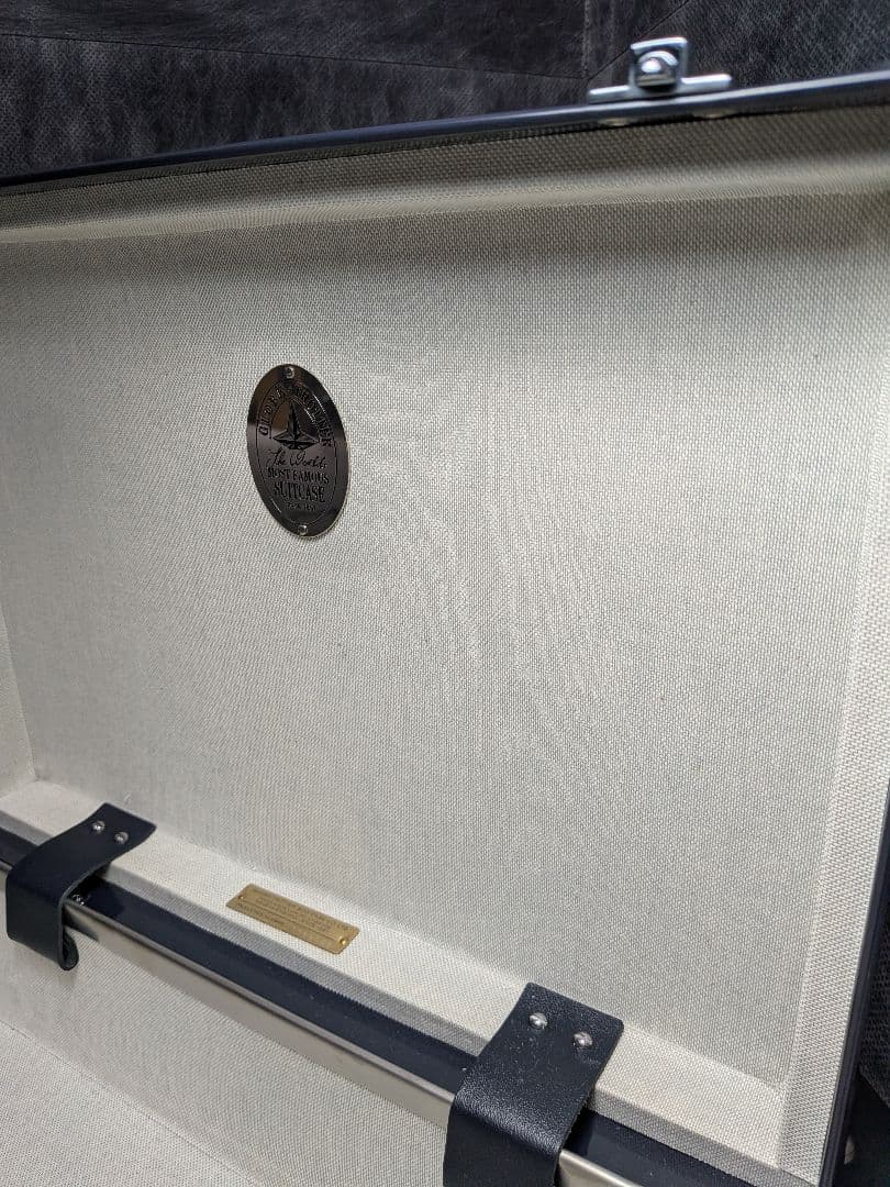 ③グローブトロッター ネイビー スモールアタッシェショルダー