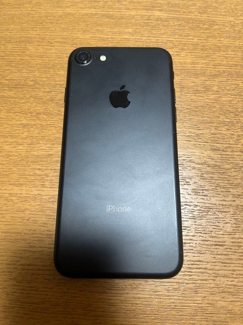 【美品】iPhone7 マットブラック　バッテリー100%