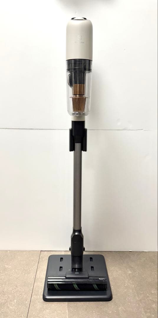 エレクトロラックス◇掃除機 Ultimate 700 シェルホワイト