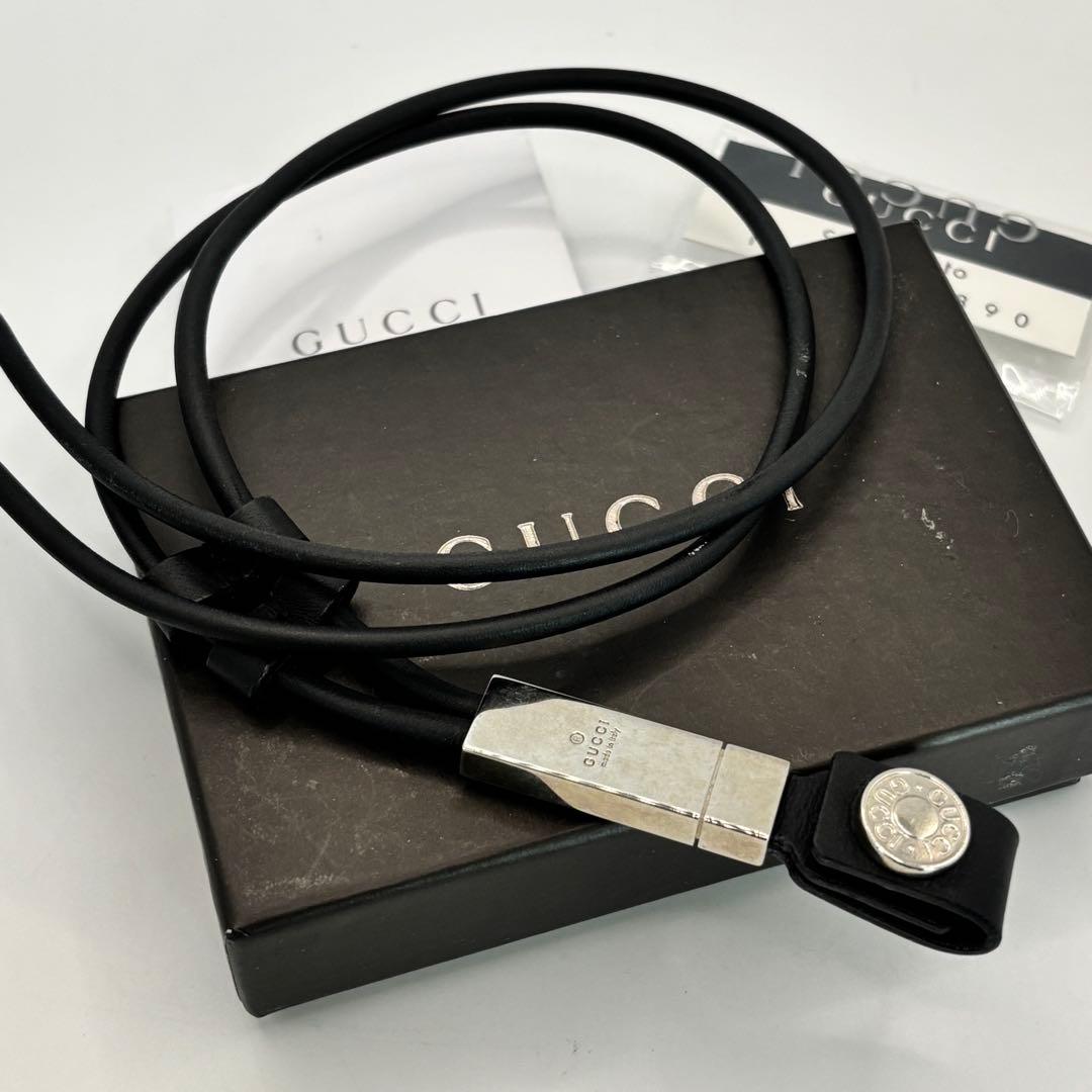 GUCCI ネックストラップ