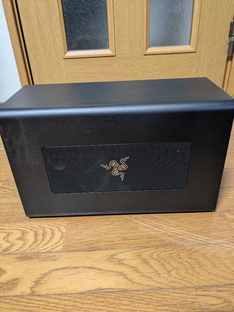 Razer Core X 外部GPUエンクロージャー　外付グラフィックボックス