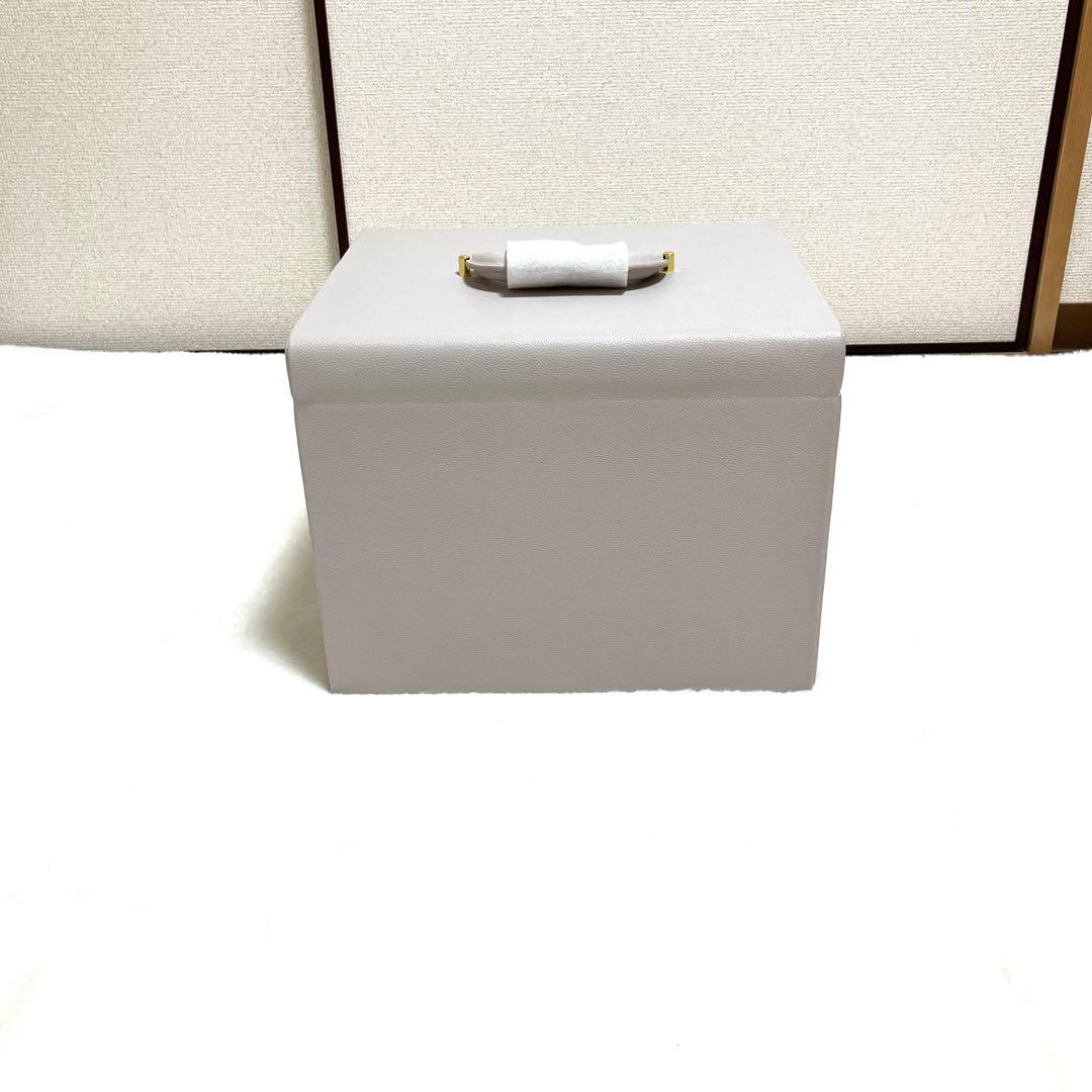 M*o様 グレーの多段式アクセサリーケース