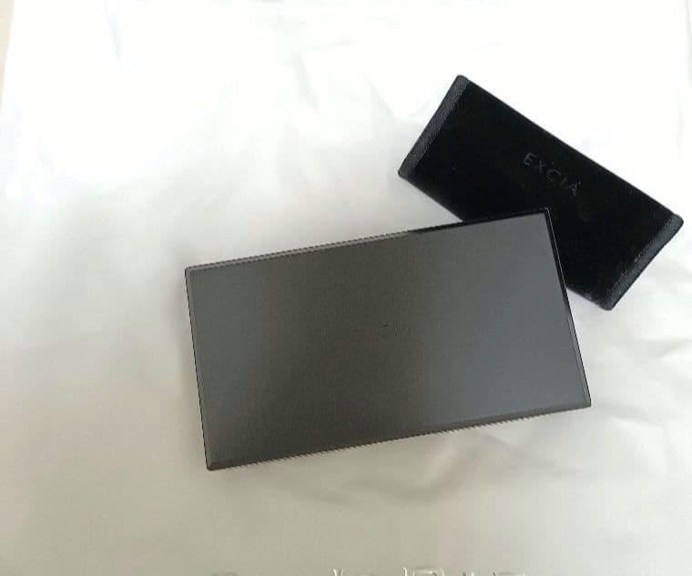 エクシア【ラディグロウファンデーション_NA201】