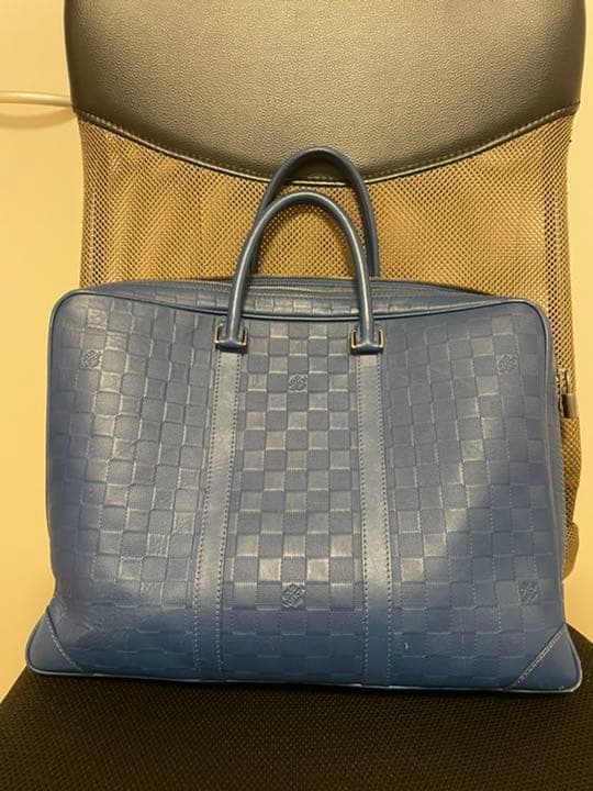 ルイヴィトン　ポルトドギュマン　ボォワヤージュ