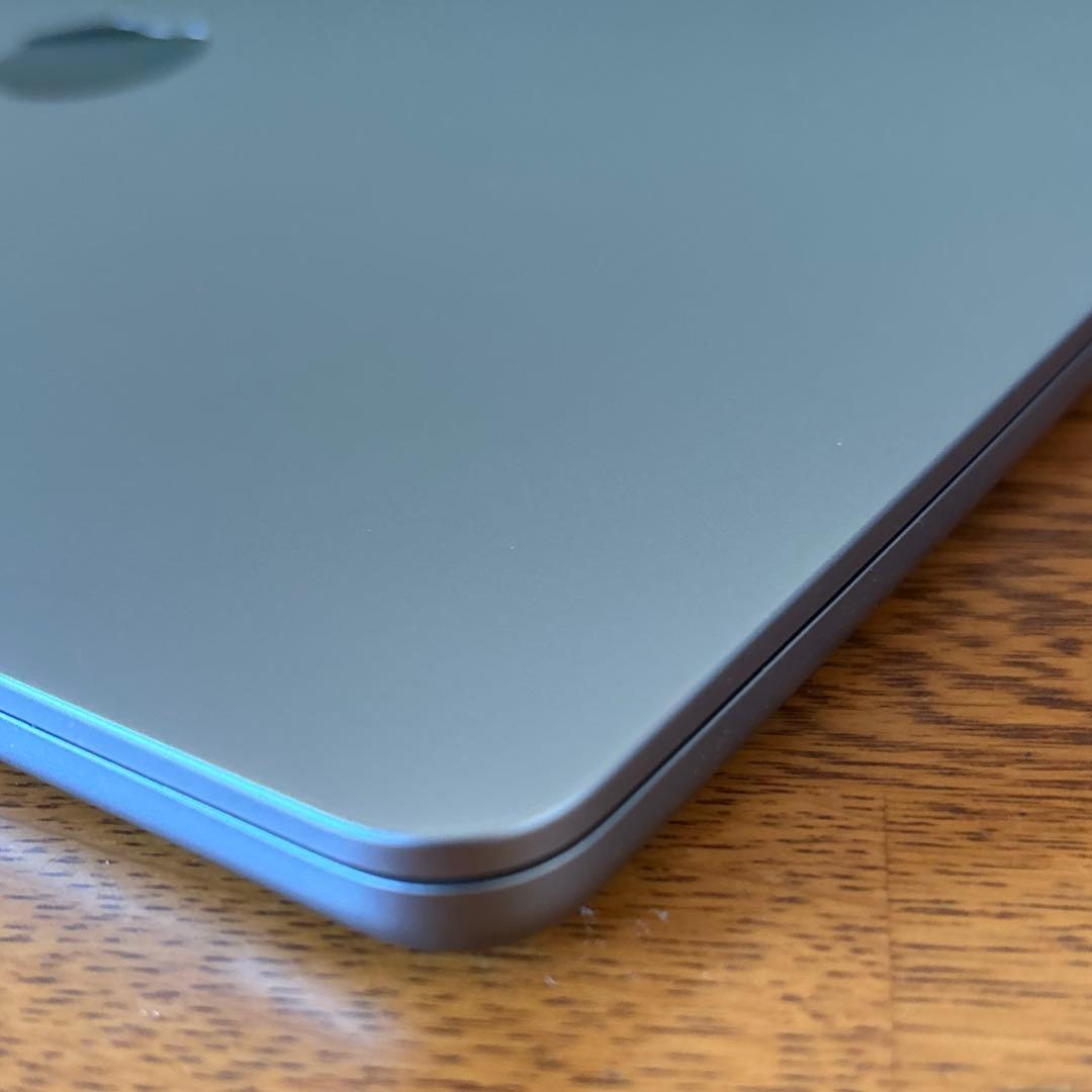 MacBook本体 MacBook air m2 8GB 256GB