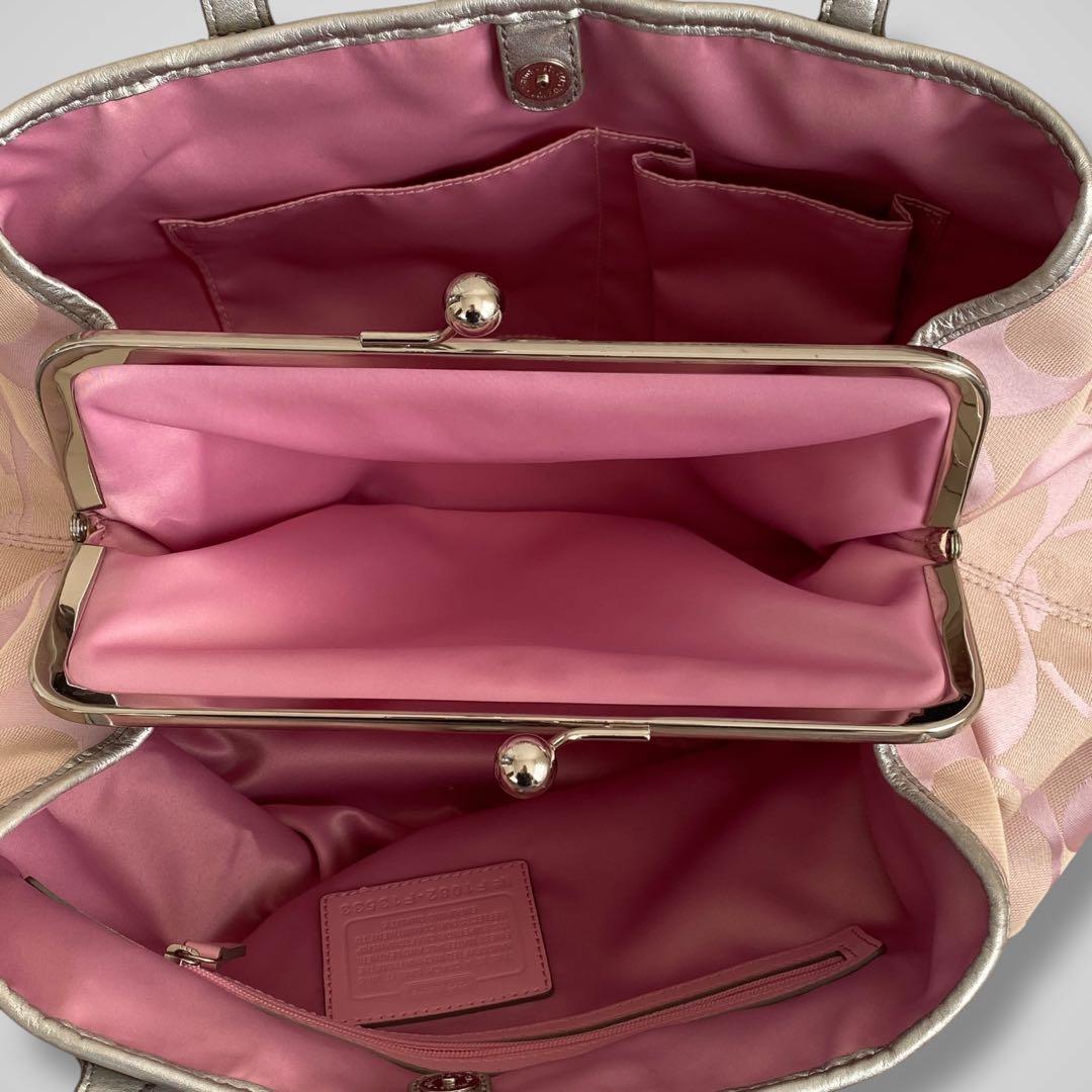 バッグ COACH pink signature kisslock tote bag