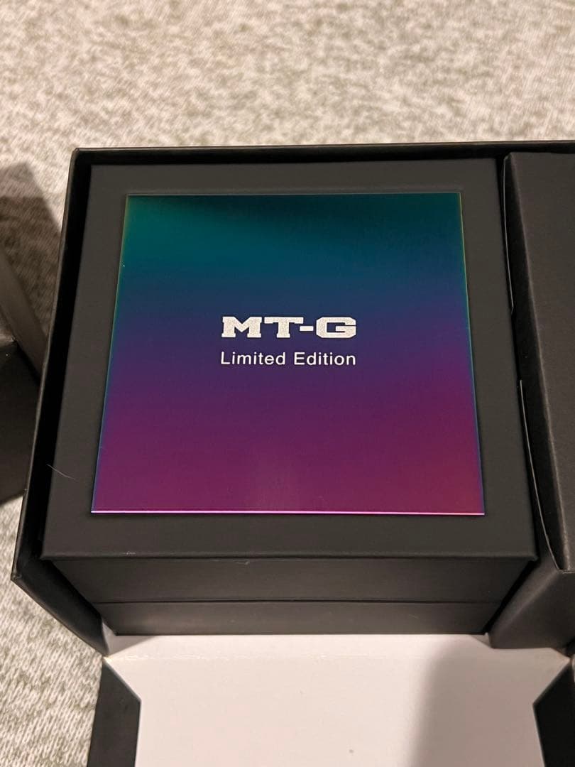 ジーショック G-SHOCK MT-G B1000VL 4AJR 火山雷