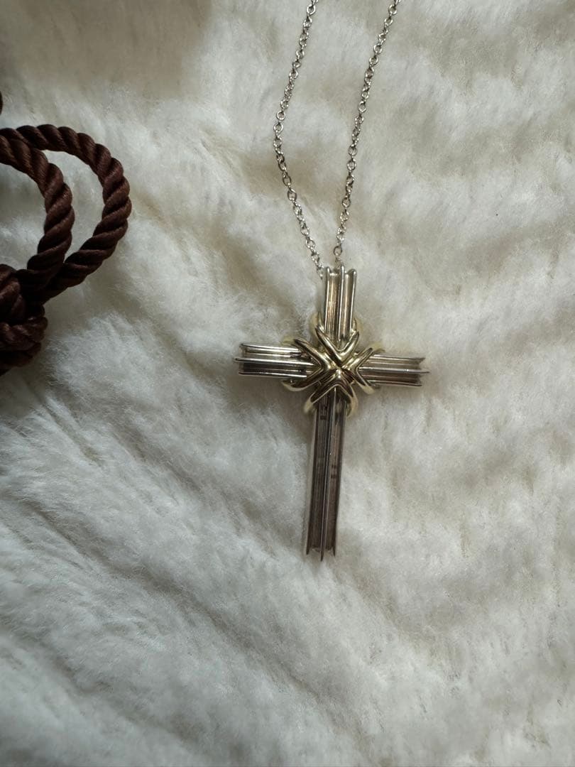 tiffany シグネチャークロス　ネックレス