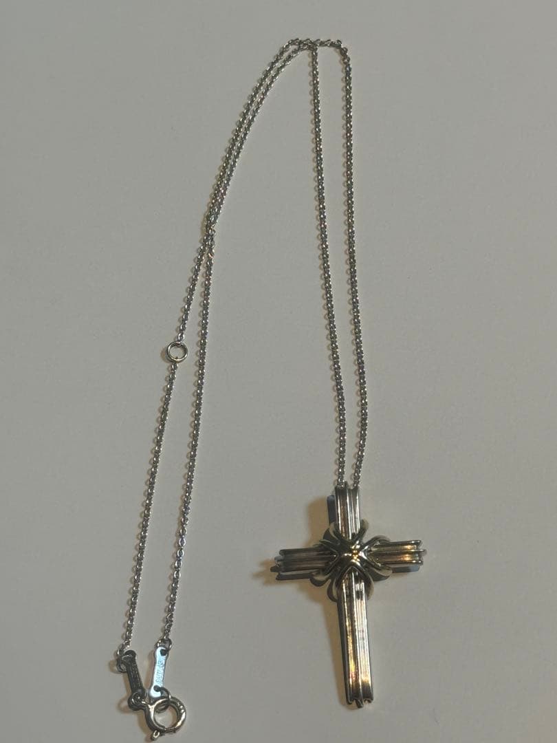 tiffany シグネチャークロス　ネックレス