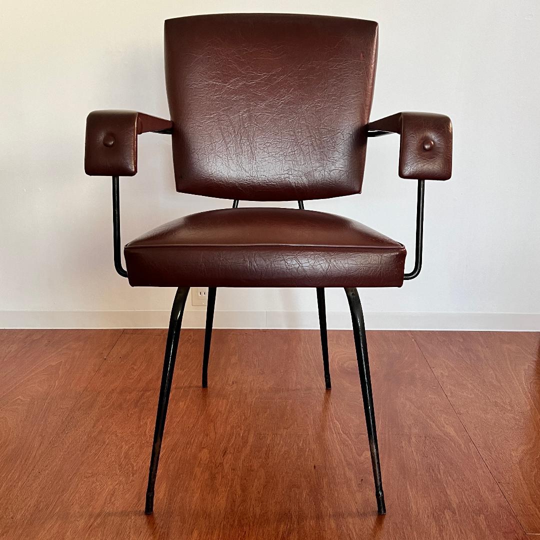 アームチェア　フランス　60年代　ラウンジチェア　ミッドセンチュリー　ビンテージ