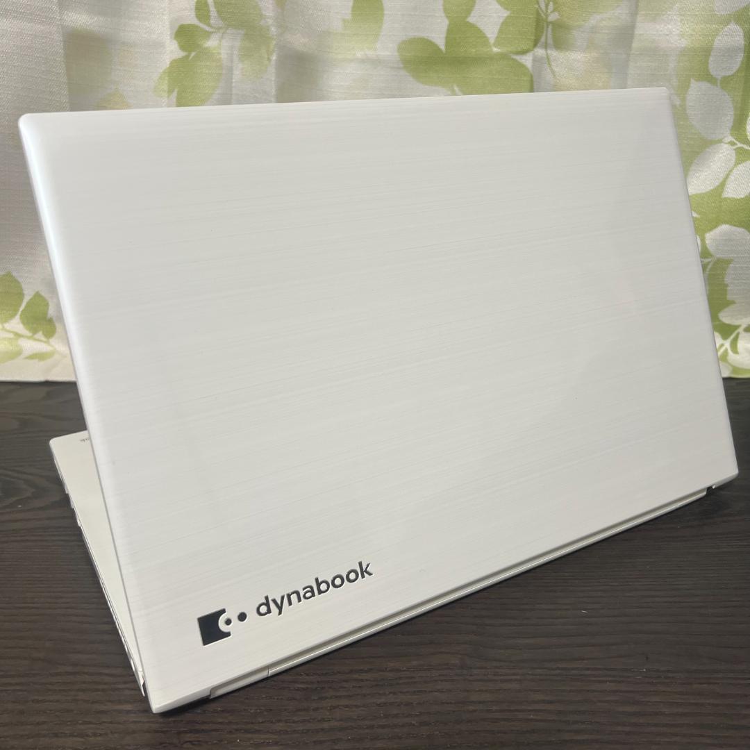 東芝 dynabook✨オフィス付☆SSD256GB☆8GB☆Core i3
