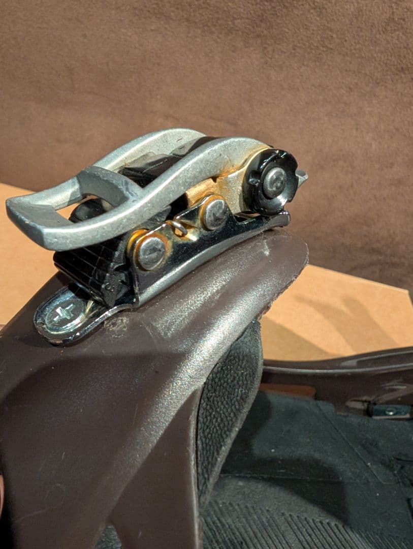 バートン マラビータレザー Re:Flex Мサイズ