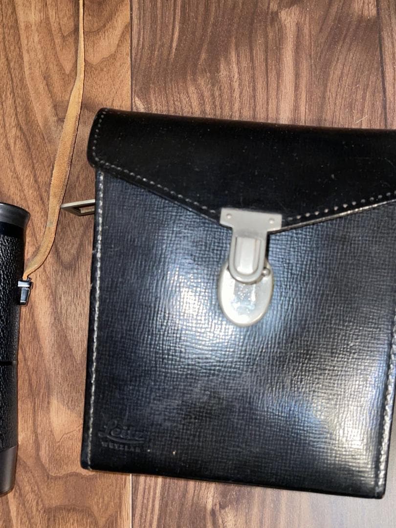 ドイツ産双眼鏡　Leitz Trinovid 10x40