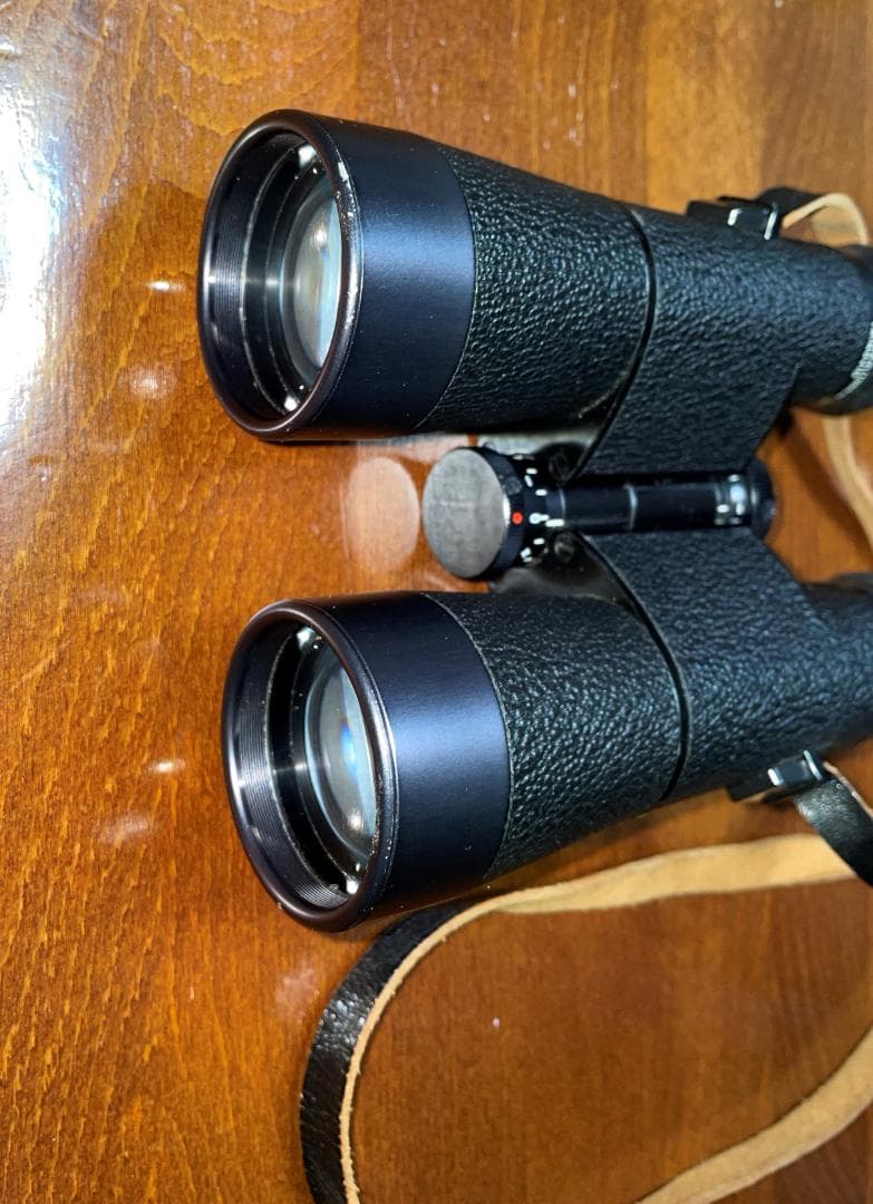 ドイツ産双眼鏡　Leitz Trinovid 10x40