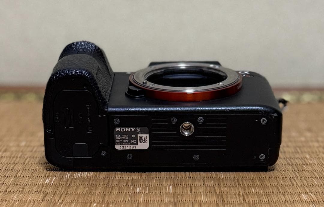 新品級 ソニー α7R II ILCE-7RM2 15,237ショット 付属品