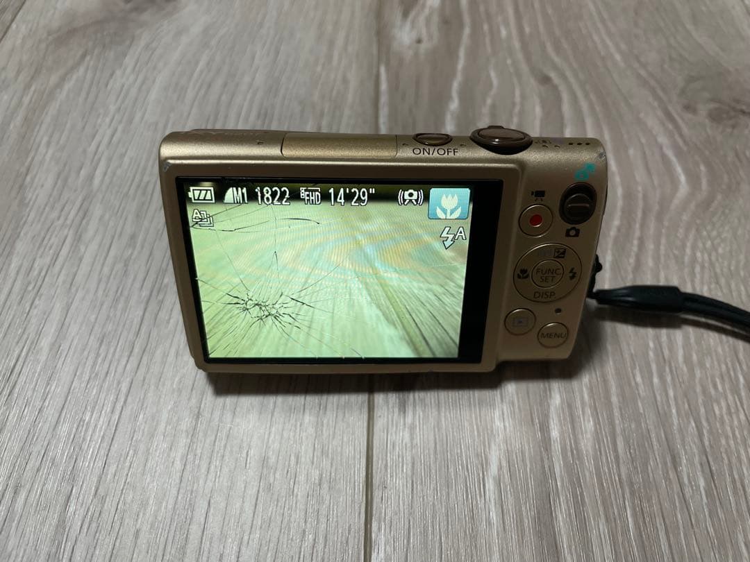 Canon IXY 620F ゴールド 本体と付属品