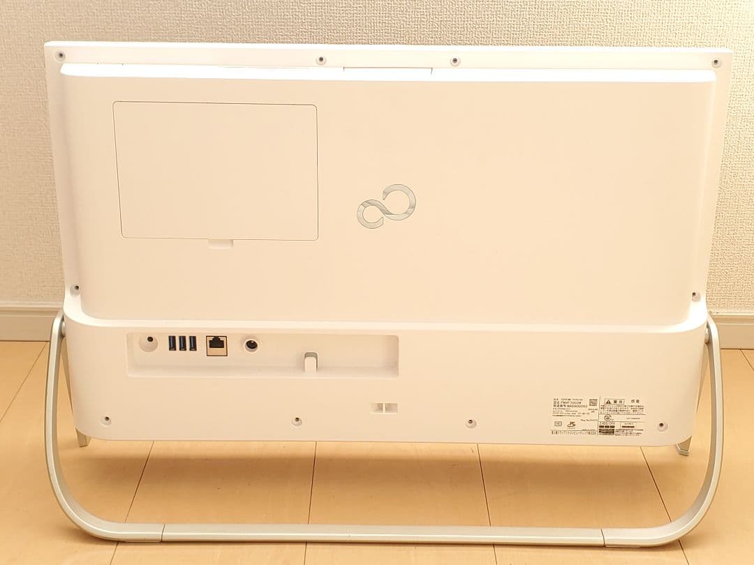 富士通/i7-7700HQ/M.2SSD240GB/16GB/オフィス2024