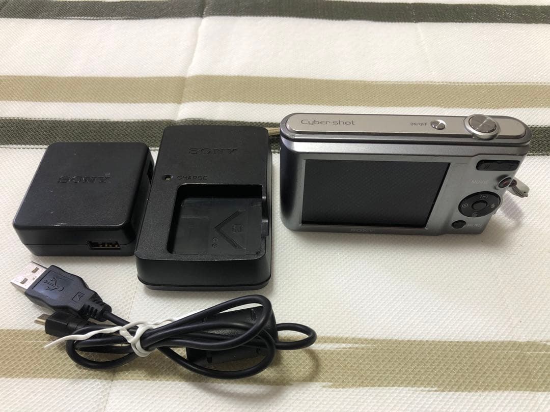 SONY DSC-W810 20.1メガピクセル画素 コンパクトデジタルカメラ