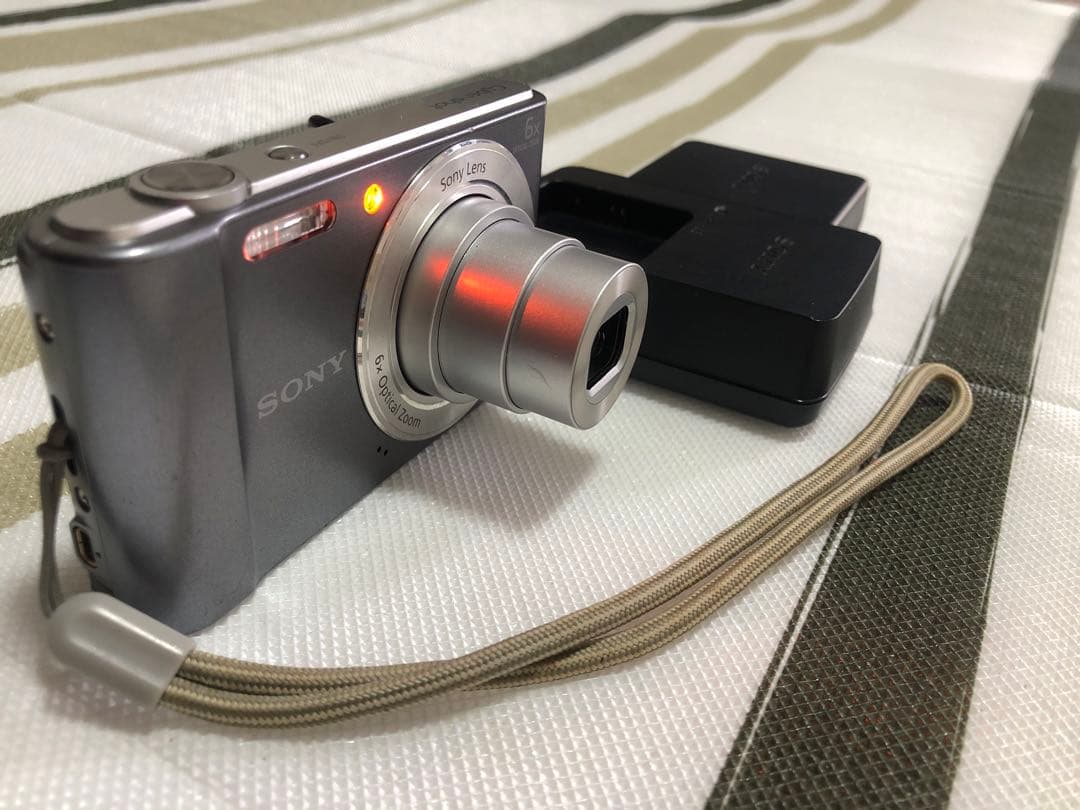 SONY DSC-W810 20.1メガピクセル画素 コンパクトデジタルカメラ