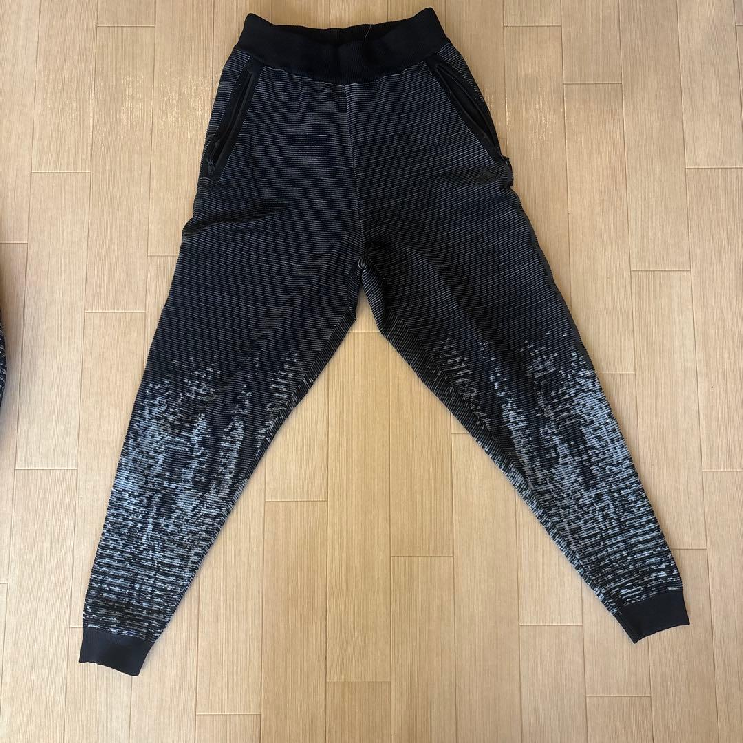 adidas Z.N.E. PULSE KNITパルスニット　セットアップ