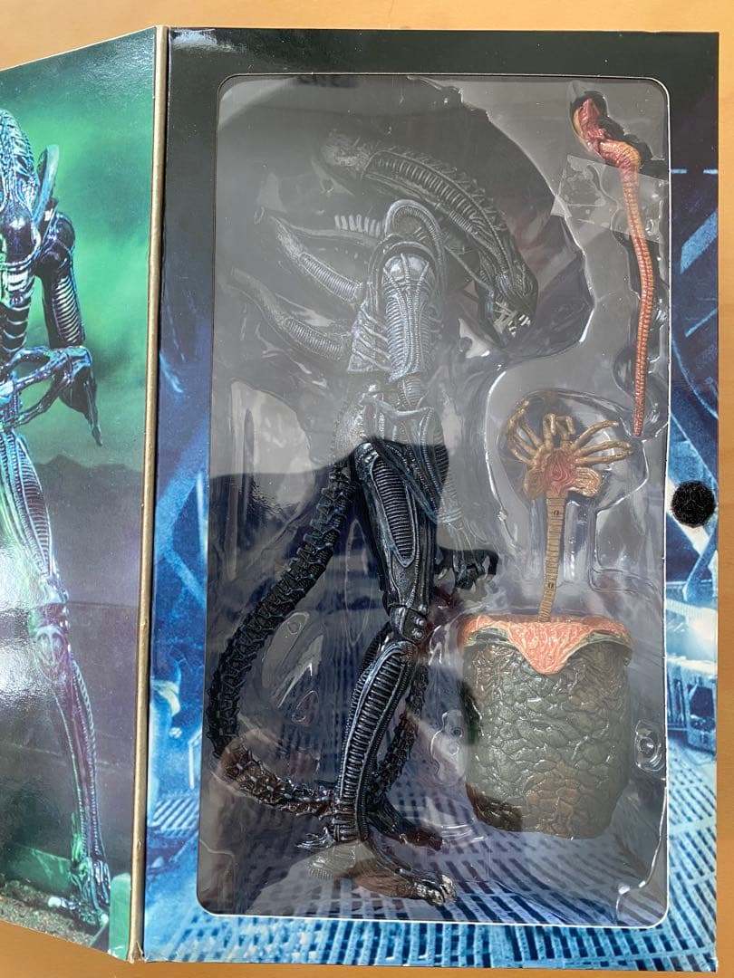 (うっう) NECA ネカ Ultimate warrior エイリアン