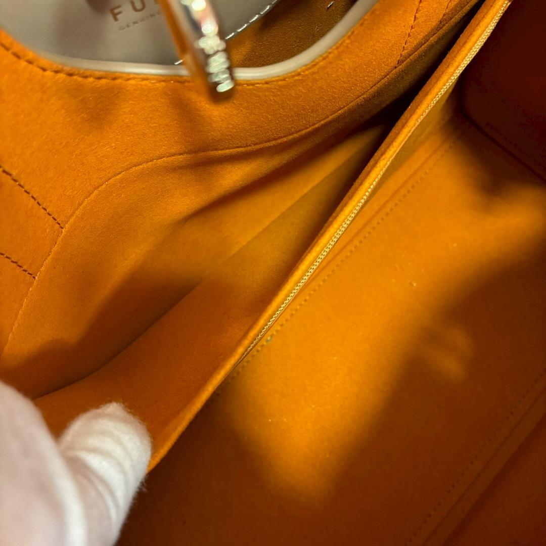 ■FURLA　フルラ　ジェネシ　2wayバッグ