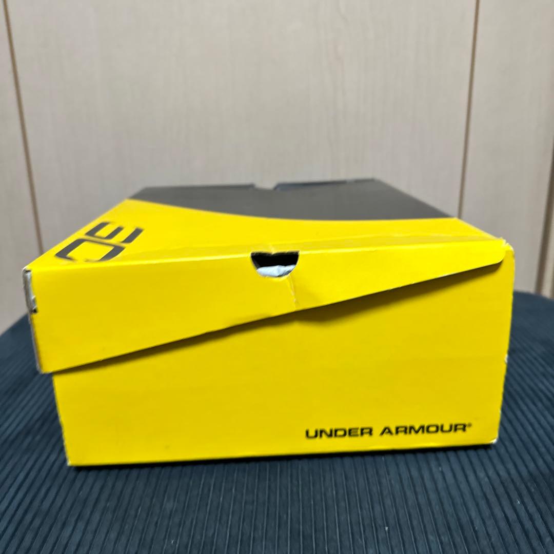 新品未使用　カリー2 MVP 箱破損有