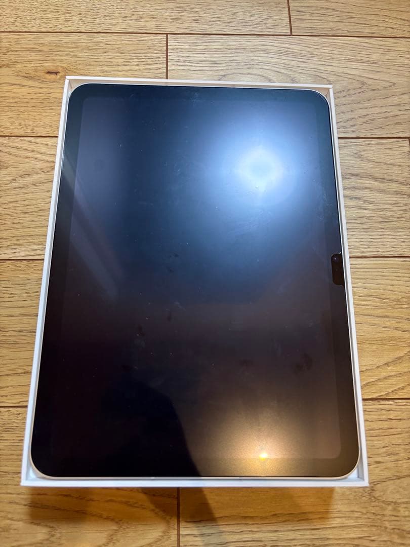 iPad A16 128GB Wi-Fi + Cellular キーボードセット