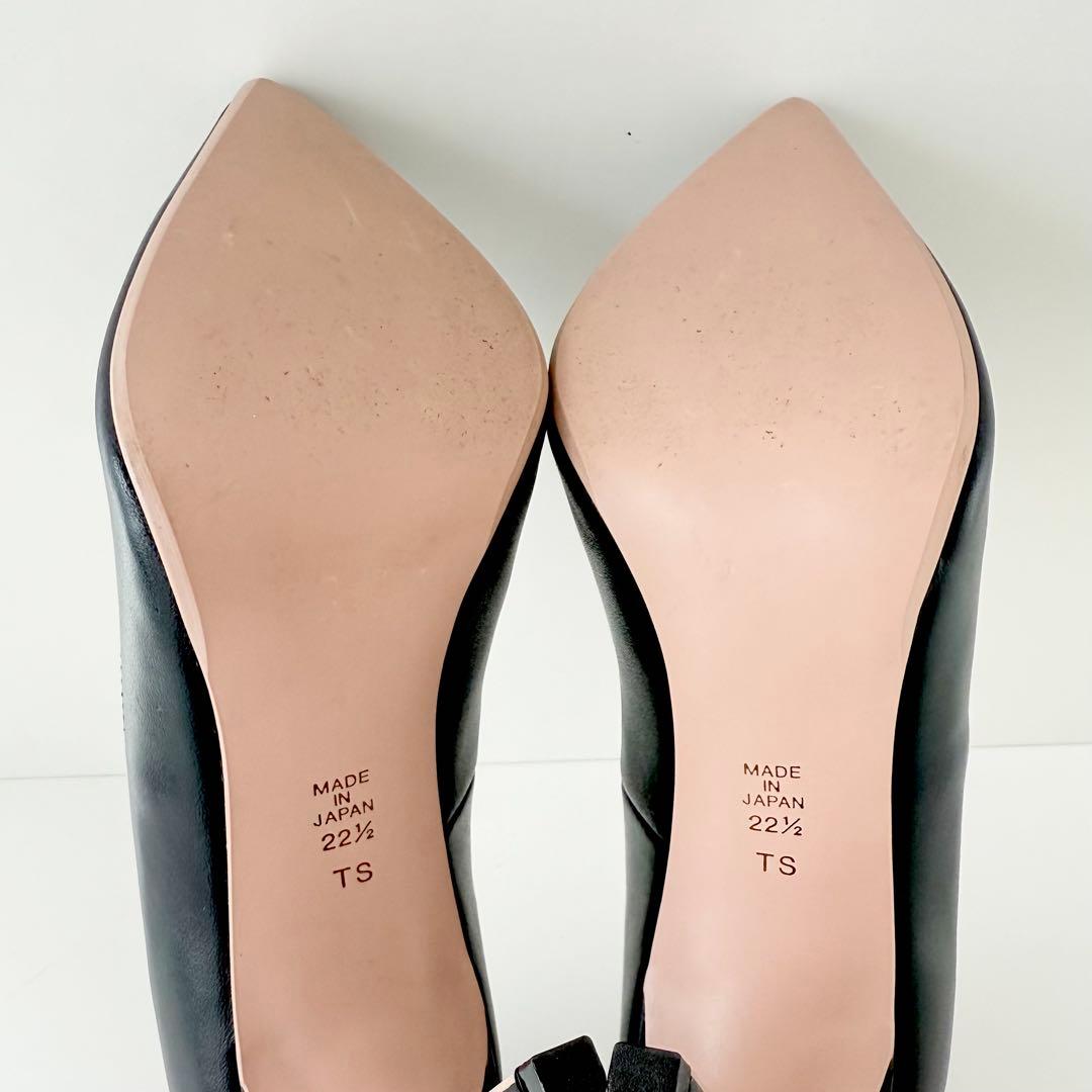 ☆未使用級　DIANA パンプス フラワーカット ポインテッド ダイアナ 黒