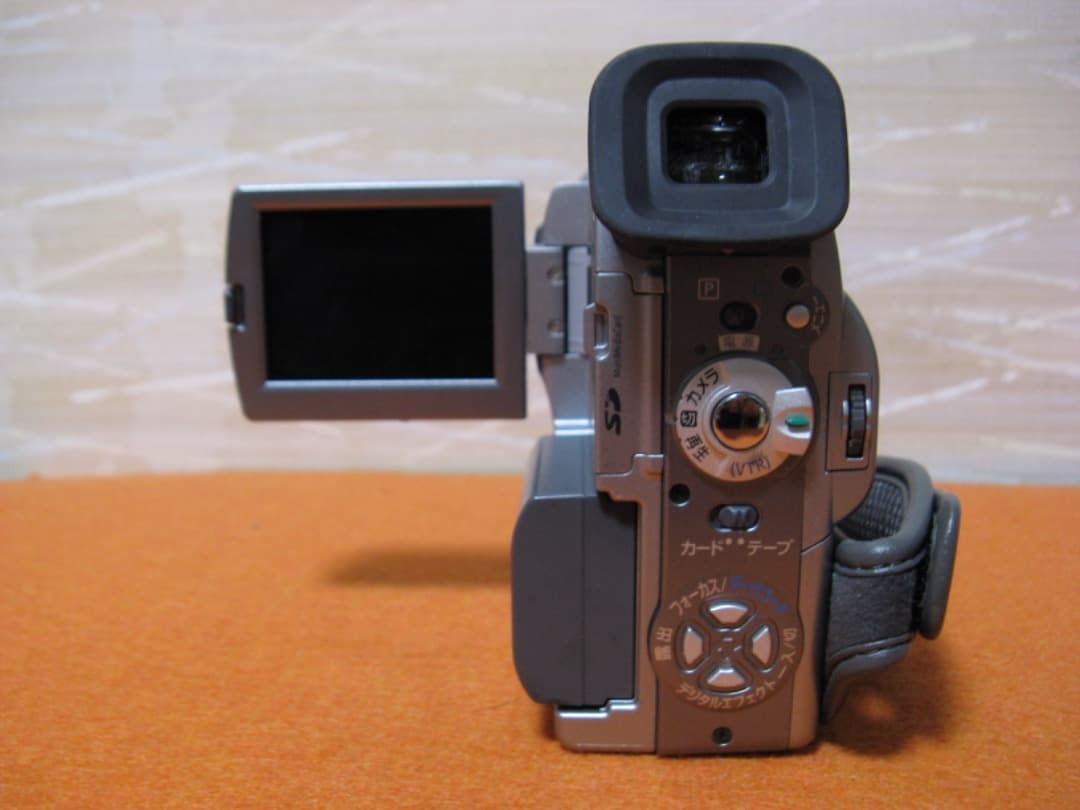 動作OK❗️☆CanonのMiniDV/デジタルビデオカメラ・IXY DV M